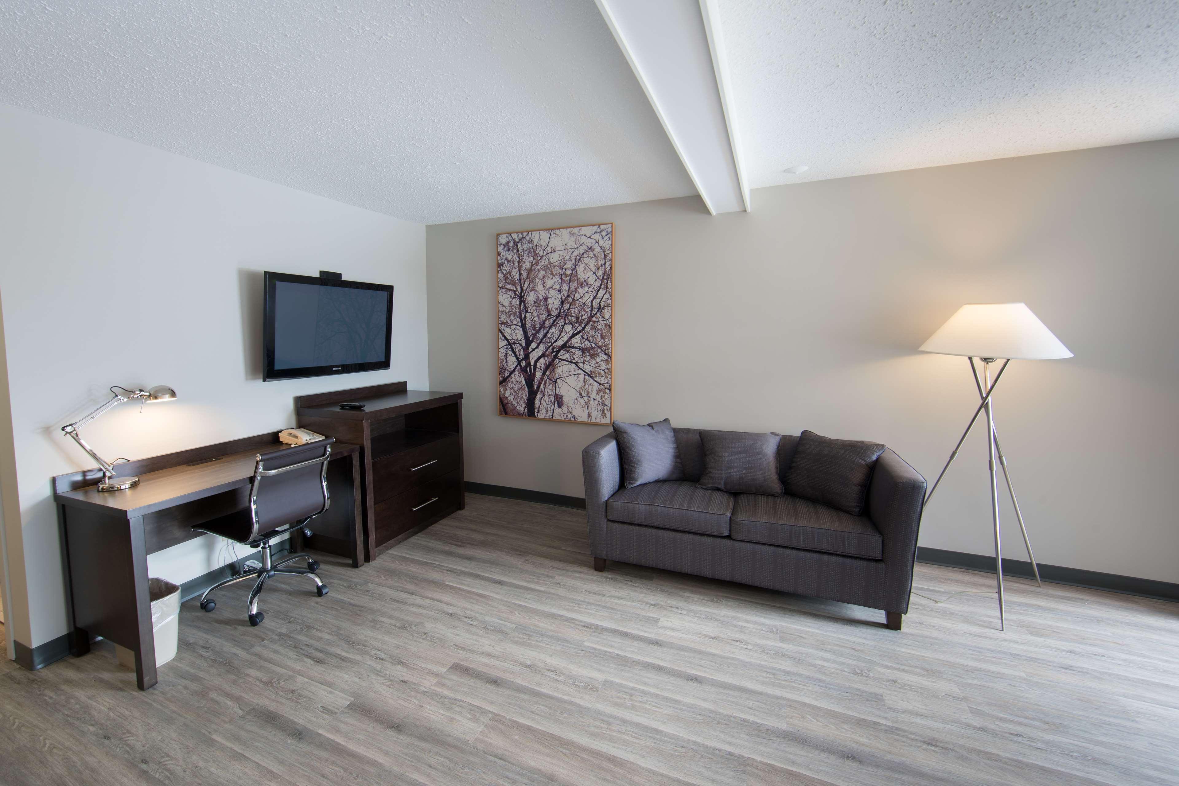 Best Western Plus Omaha Airport Inn Carter Lake Buitenkant foto